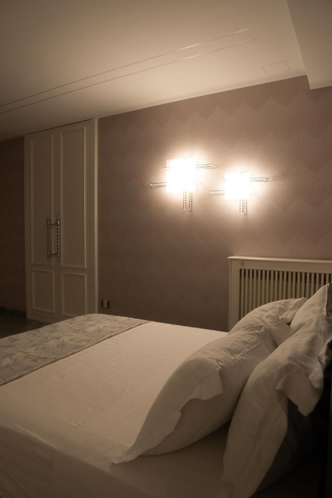 Suite D'Elite Chiaia Napoli Esterno foto